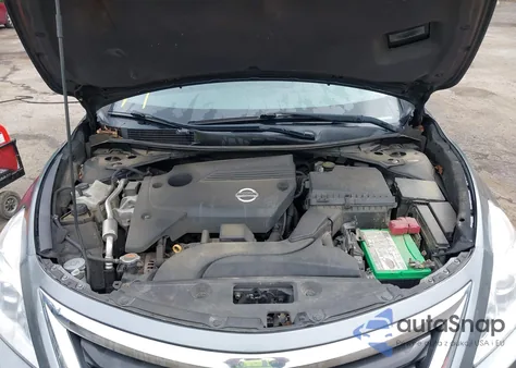 2014 Nissan Altima 2.5/2.5 S/2.5 Sl/2.5 Sv из США, поврежденный, VIN 1N4AL3AP8EN374686